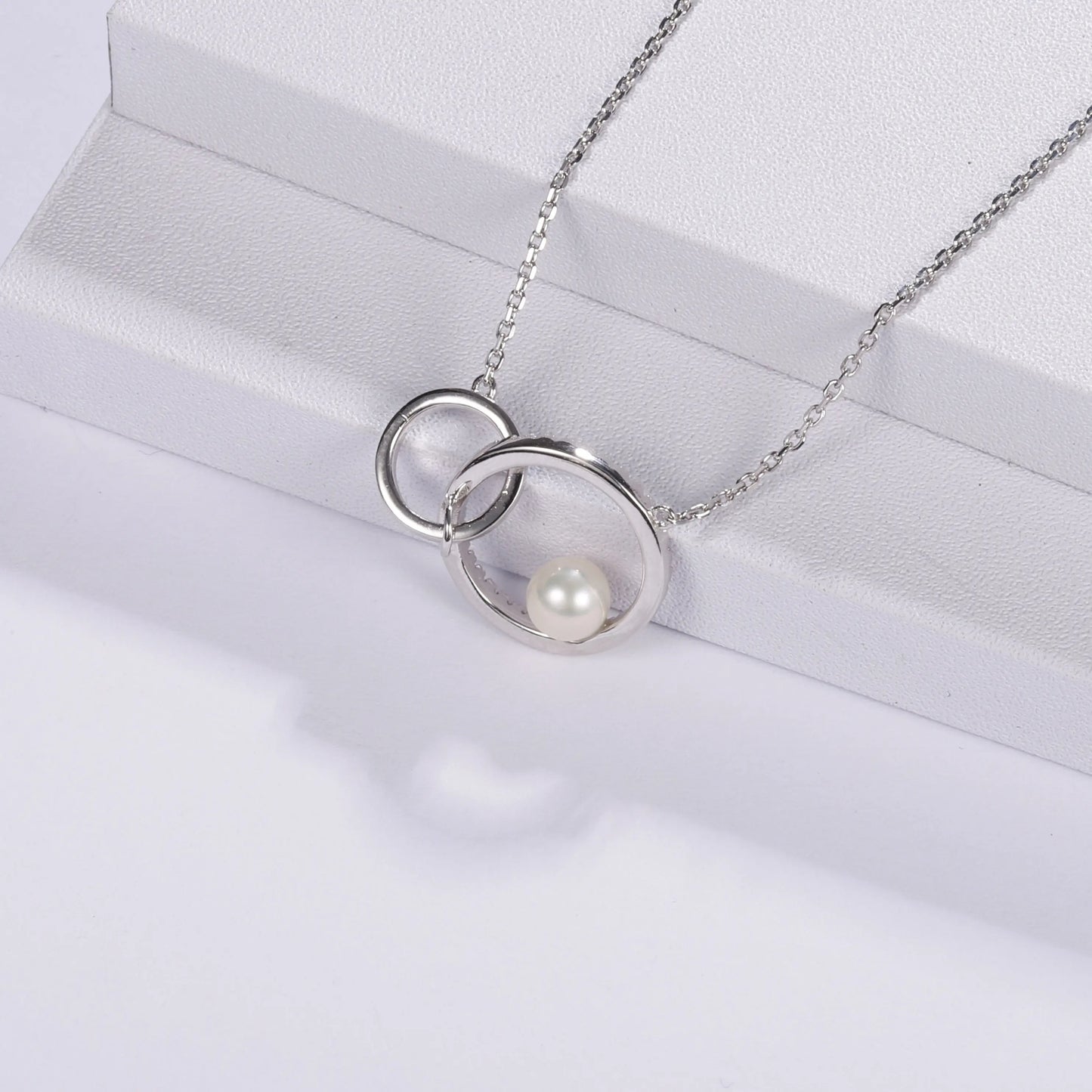 Infinity Pearl Necklace (Leadtime of 5 weeks)