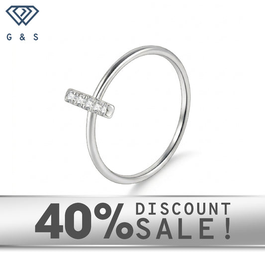 Silver ring with '40% Discount Sale!' banner on a white background