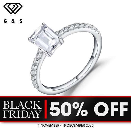 Exquisite Emerald Cut 1.00ct Moissanite Engagement Ring Set in Sterling Silver - BLACKFRIDAY