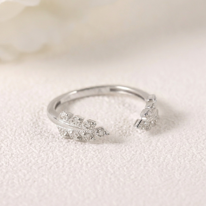 Minimalist Moissanite Leafy Vine Stacking Ring