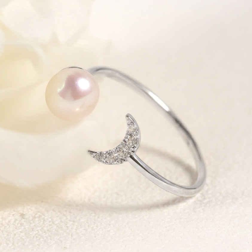 Sterling Silver Lunar Glow Moissanite Stacking Ring