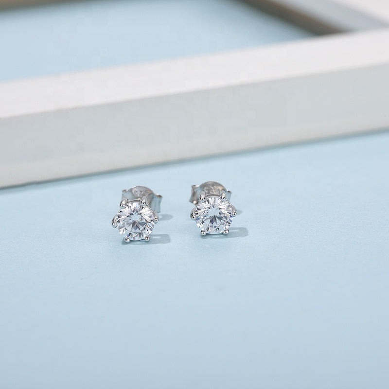 Classic Solitaire 6 Claw Moissanite Stud Earrings Set in Sterling Silver (Leadtime of 5 weeks)