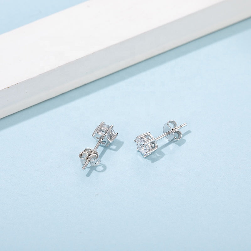 Classic Solitaire 6 Claw Moissanite Stud Earrings Set in Sterling Silver (Leadtime of 5 weeks)